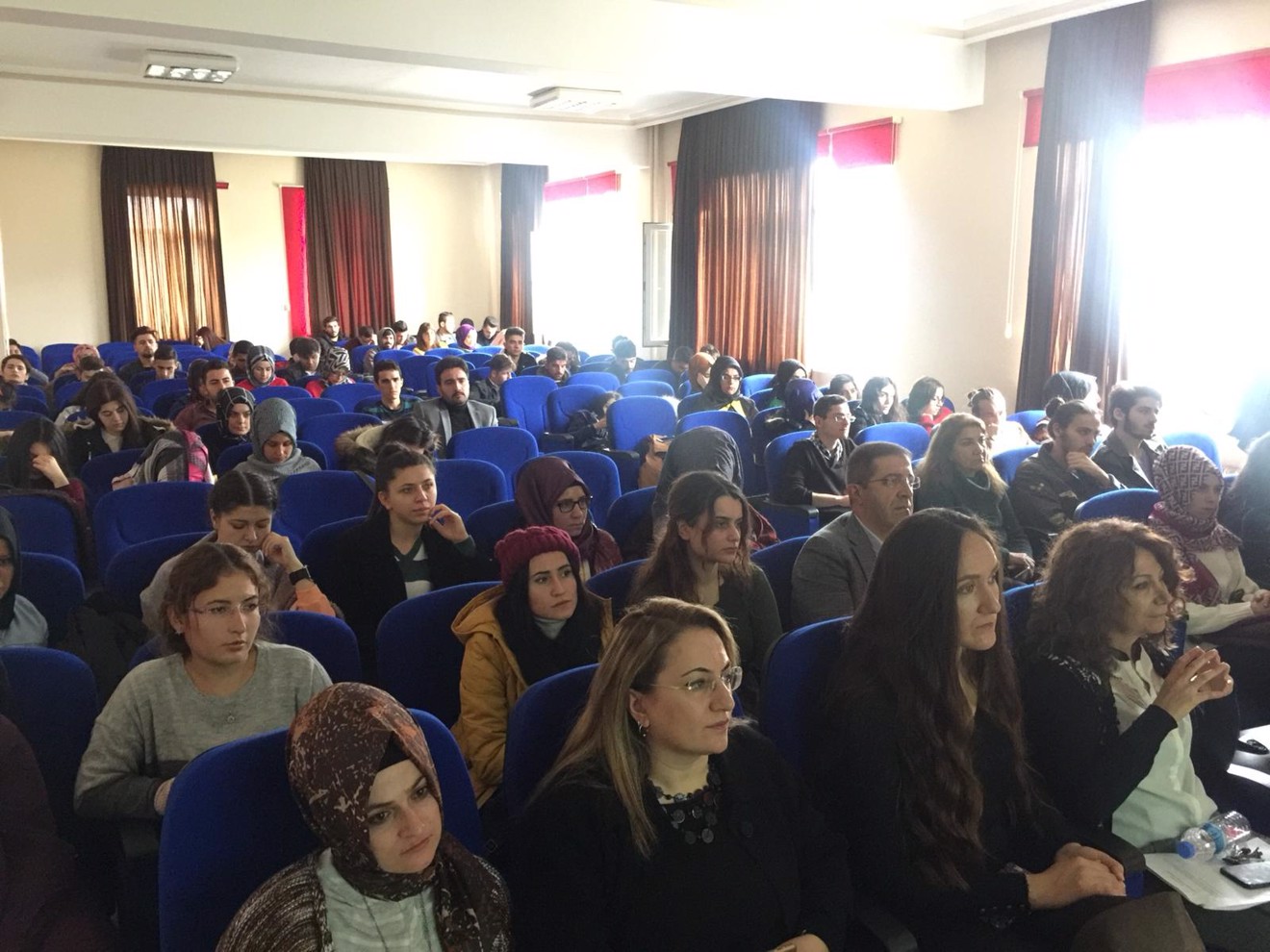 OKULUMUZDA BOZKIR TOPLUM SAĞLIĞI MERKEZİ HIV AİDS KONULU SEMİNER YAPTI